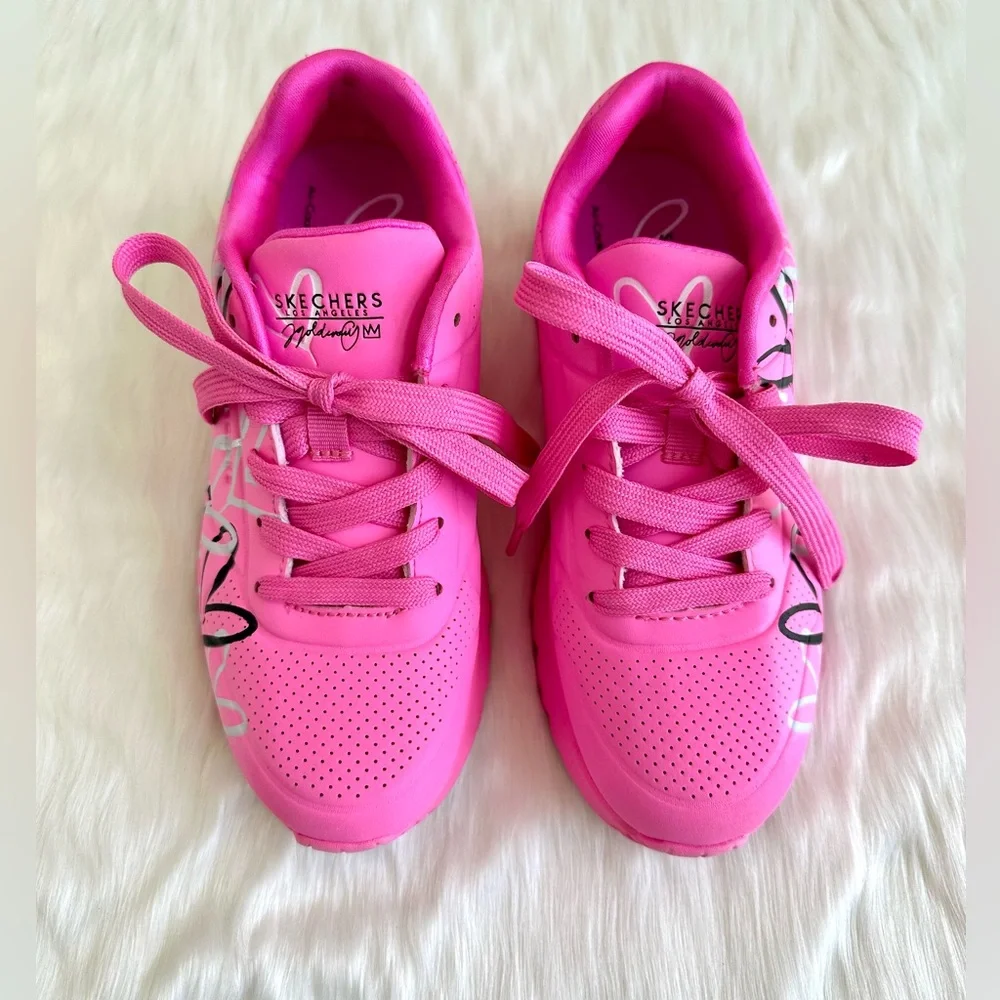 LIMITED EDITION SKECHERS